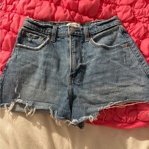 Abercrombie Curve Love cutoff shorts